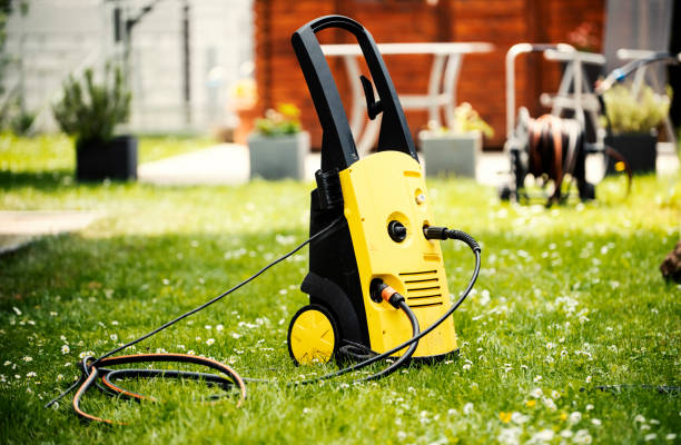 Best Driveway Pressure Washing  in Hillsboro, TX